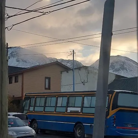 Departamento Golondrinas Apartment Ushuaia Exterior photo